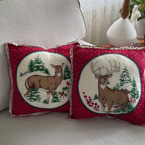 Vintage Quilted Deer Buck Cardinals Throw Holiday Pillows Set of 2 - Picture 9 of 9